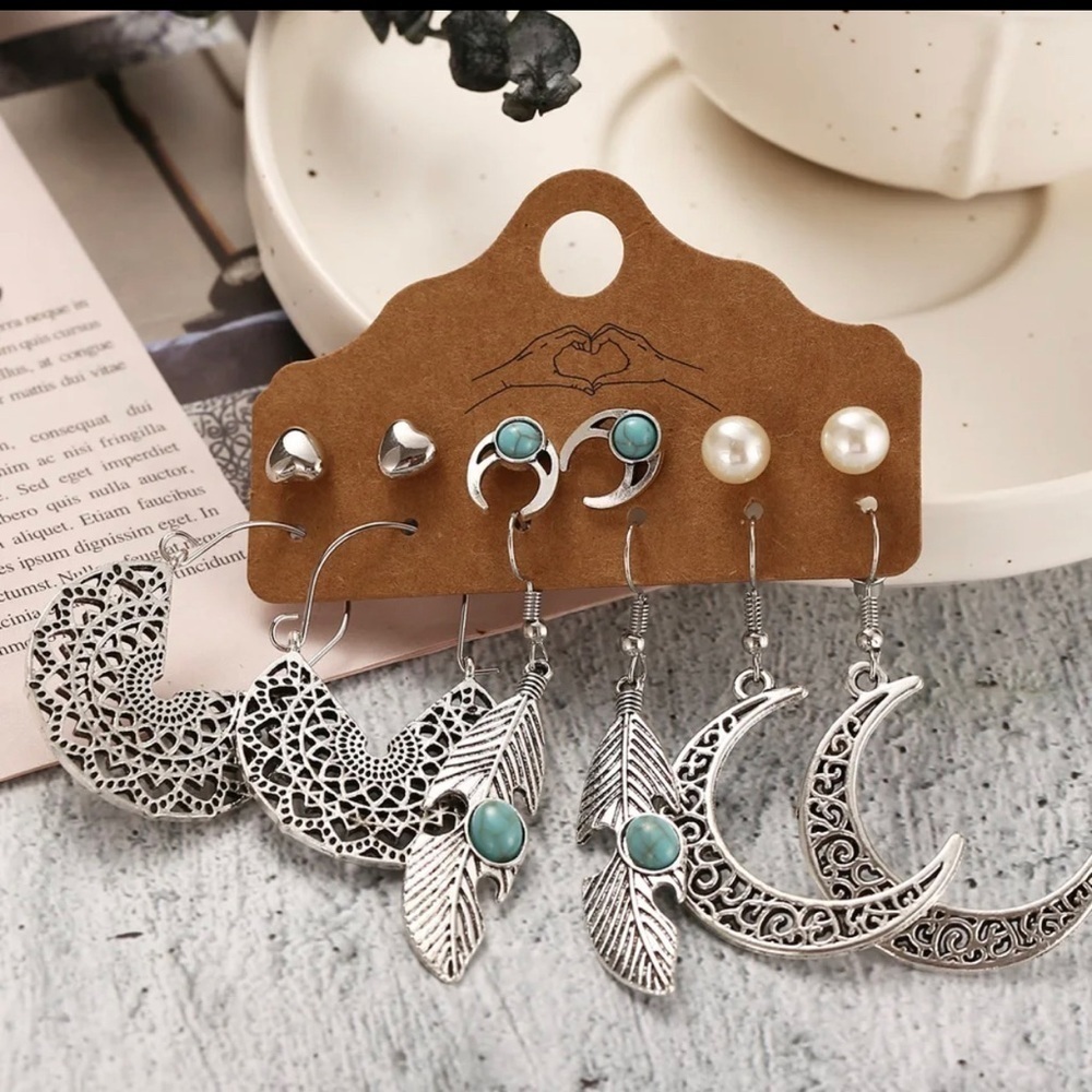 NEW Antiqued Silver Tone Ornate Bohemian Boho Drop Dangle & Stud Earrings Set